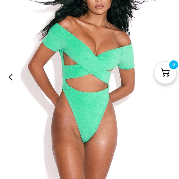 Solo Mio Swim Phyto One Piece Reversible Green Small Terry NWT - Picture 5 of 9